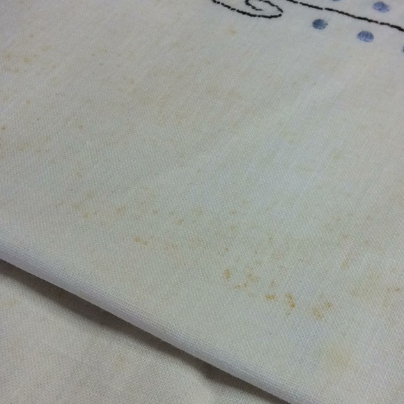 FINAL SALE PRICE Vintage Mantle Scarf & Embroidered T Cloth - Picture 6 of 11